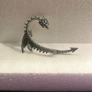Silver-tone dragon earring/ear cuff